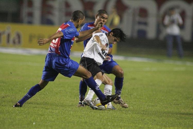 O jogo de volta aconteceu em 19 de abril, no Castelo. O Galo venceu por 3 a 1 e garantiu a classificao graas ao gol marcado como visitante. Danilinho, Marinho e Z Antnio fizeram pelo Galo, enquanto Finazzi descontou.