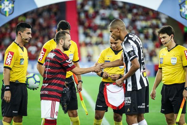 Equipes se enfrentaram nesta quinta-feira, no Rio de Janeiro, pela 24ª rodada do Brasileiro