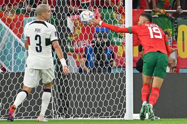 Fotos do gol de Youssef En-Nesyri, de Marrocos, sobre Portugal, pelas quartas de final da Copa do Mundo de 2022, no Catar