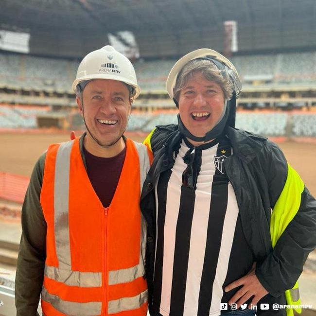 Lelo Zaneti e Haroldo Ferretti, integrantes da banda Skank, tambm so atleticanos. Recentemente, estiveram em visita  Arena MRV.