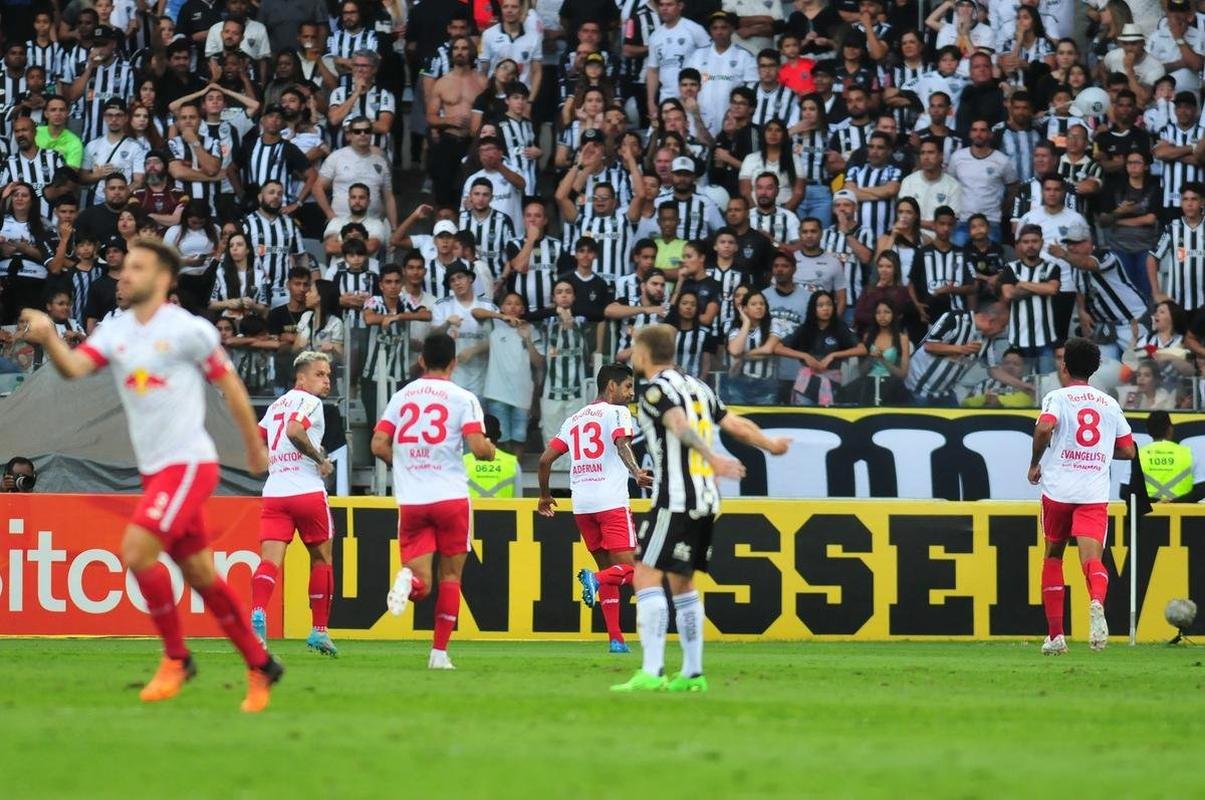 Fotos do jogo entre Atltico e Red Bull Bragantino, no Mineiro, pela 26 rodada do Campeonato Brasileiro
