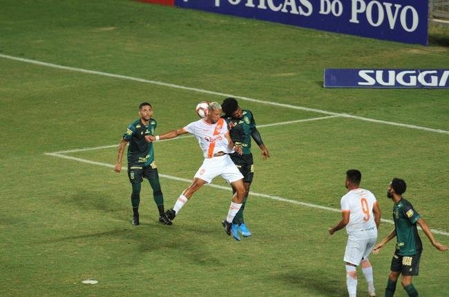 Fotos do jogo deste sbado entre Amrica e Coimbra, no Independncia, pelo Campeonato Mineiro