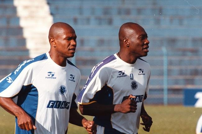 Fotos da passagem do jogador Rinc�n pelo Cruzeiro, em 2001.  Ele faleceu aos 55 anos nesta quarta-feira (13/4/2022), ap�s sofrer acidente automobil�stico em Cali, na Col�mbia, no dia 11.