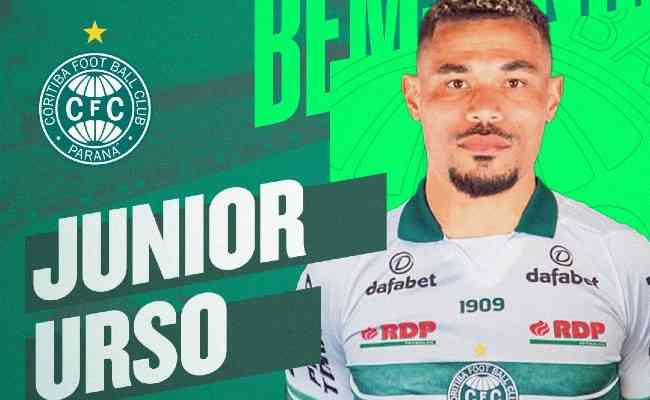 Aps negociar com o Vasco, volante Junior Urso  anunciado pelo Coritiba
