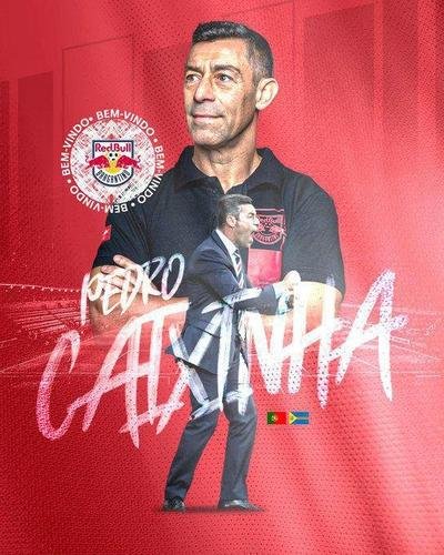 Bragantino anunciou o técnico Pedro Caixinha