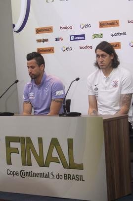 Fábio e Cássio concederam entrevista coletiva no Mineirão