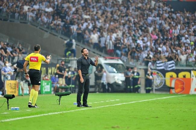 Fotos da vitria do Atltico sobre o Athletico-PR, no Mineiro, no jogo de ida da final da Copa do Brasil