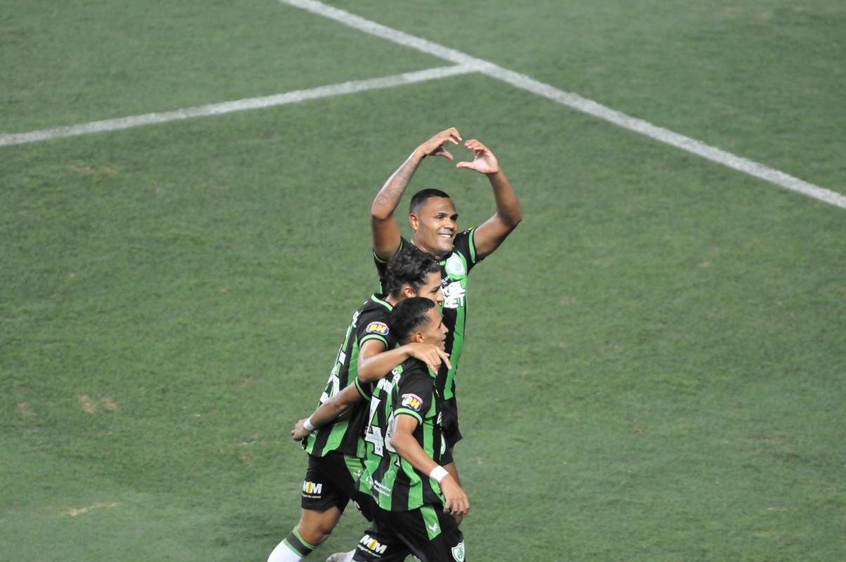 Amrica x Nova Iguau: fotos do jogo pela terceira fase da Copa do Brasil