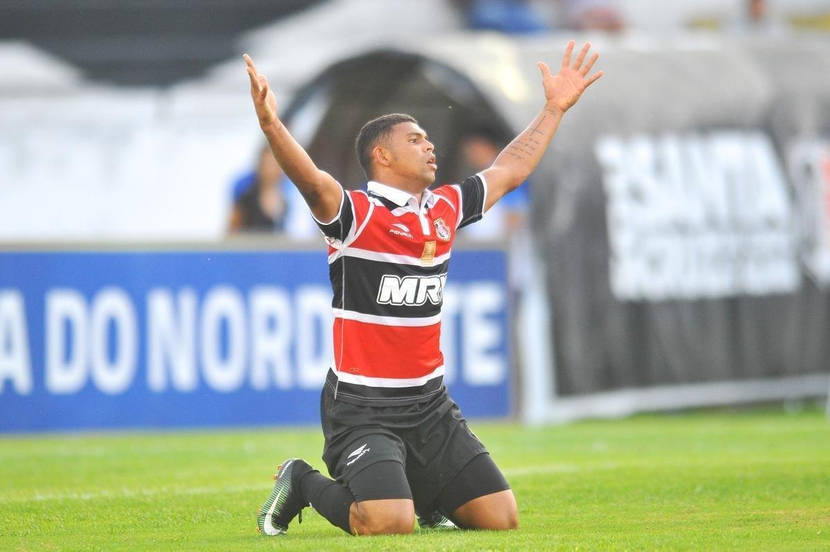 Halef Pitbull (Ipatinga e Santa Cruz) - Jogos: 7 / Gol: 0 - O atacante foi emprestado ao Ipatinga no incio do ano. Depois,  voltou ao Santa Cruz para disputar a Srie C. Segundo dados de Ogol, no balanou as redes em 2018. Halef Pitbull tem contrato com o Cruzeiro at janeiro de 2020.