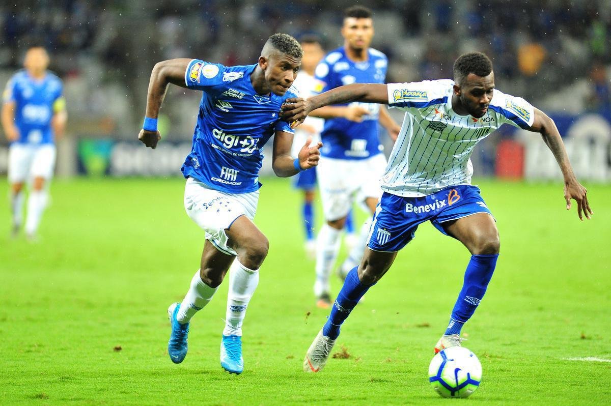 Fotos do segundo tempo do duelo entre Cruzeiro e Ava, no Mineiro, pelo Brasileiro