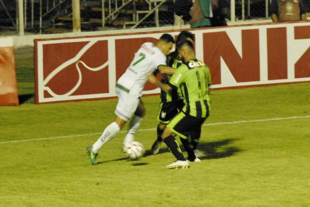 Amrica goleou Luverdense no Passo das Emas com gols de Renan Oliveira, Luan e Neto Moura