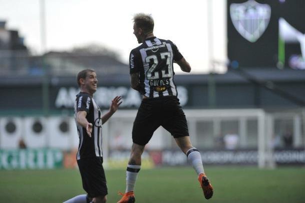 Imagens do jogo e da torcida do Galo no Independncia