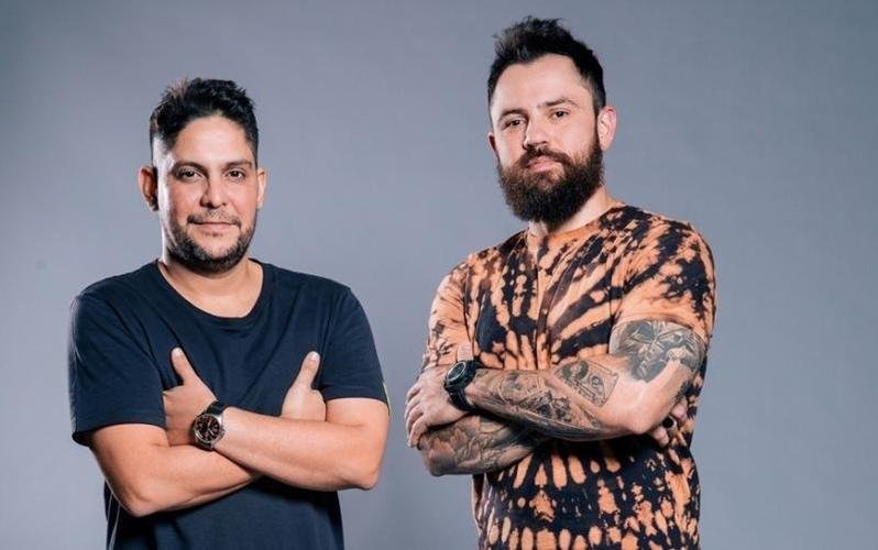 Jorge & Mateus ficaram na quinta posição. Jorge é torcedor do Corinthians e Mateus tem simpatia pelo Flamengo.