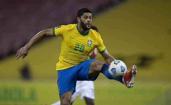 Junior Alonso, do Atlético, concorda com nova chance para o atacante Hulk na Seleção Brasileira