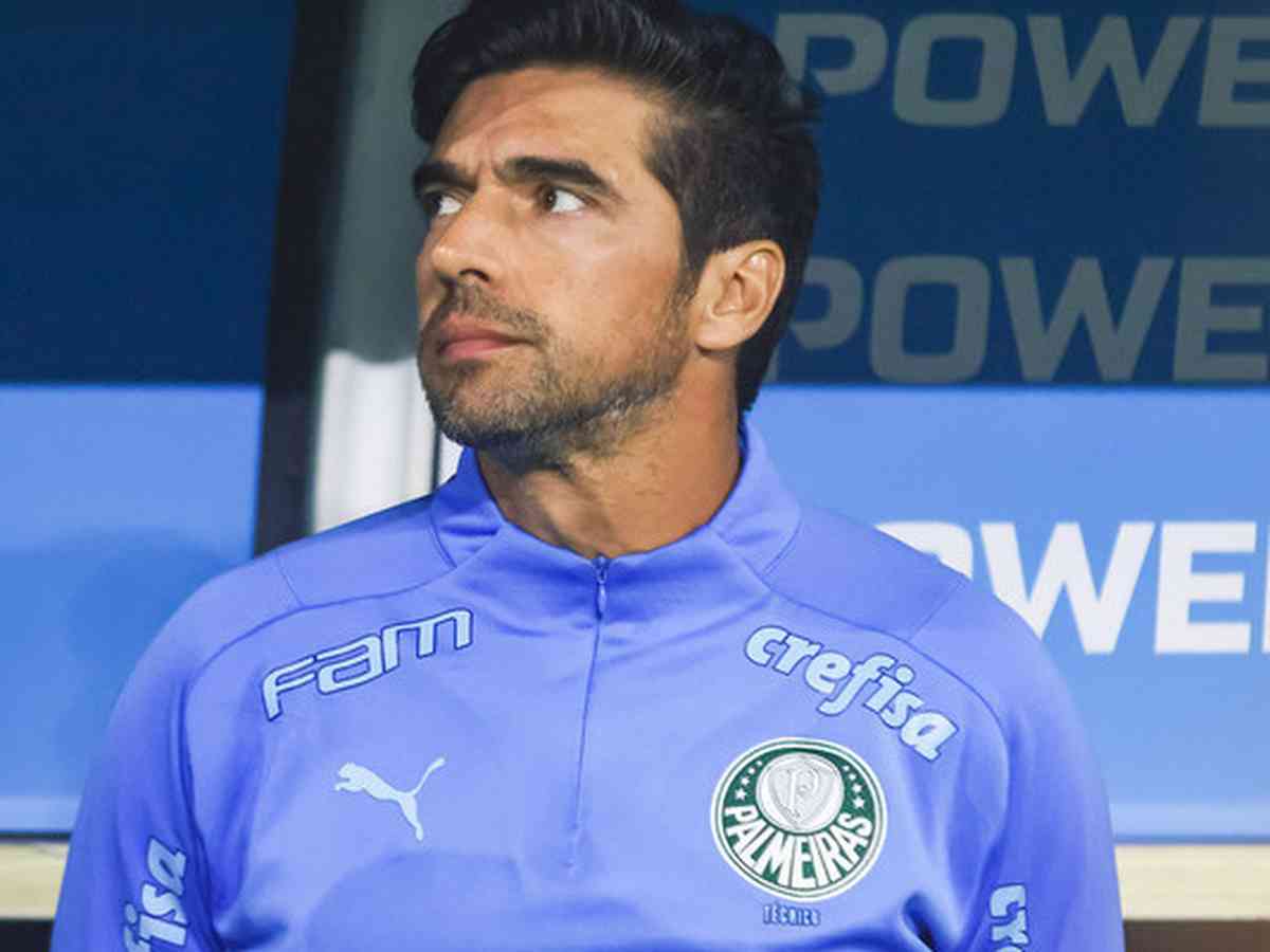 Veja o que Abel disse aos jogadores do Palmeiras após vice do