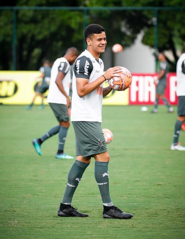 Hulk - revelado pelo Atltico no ano passado, o lateral-esquerdo busca o primeiro ttulo com a camisa do Galo. Ele jogou cinco vezes no Estadual e deu uma assistncia.