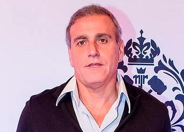 Empresário rebateu nota do clube celeste, que o chamou de 'antiético' e classificou seus atos como 'repugnantes'