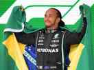 Hamilton faz história e repete gesto de Senna ao vencer GP de SP de F1