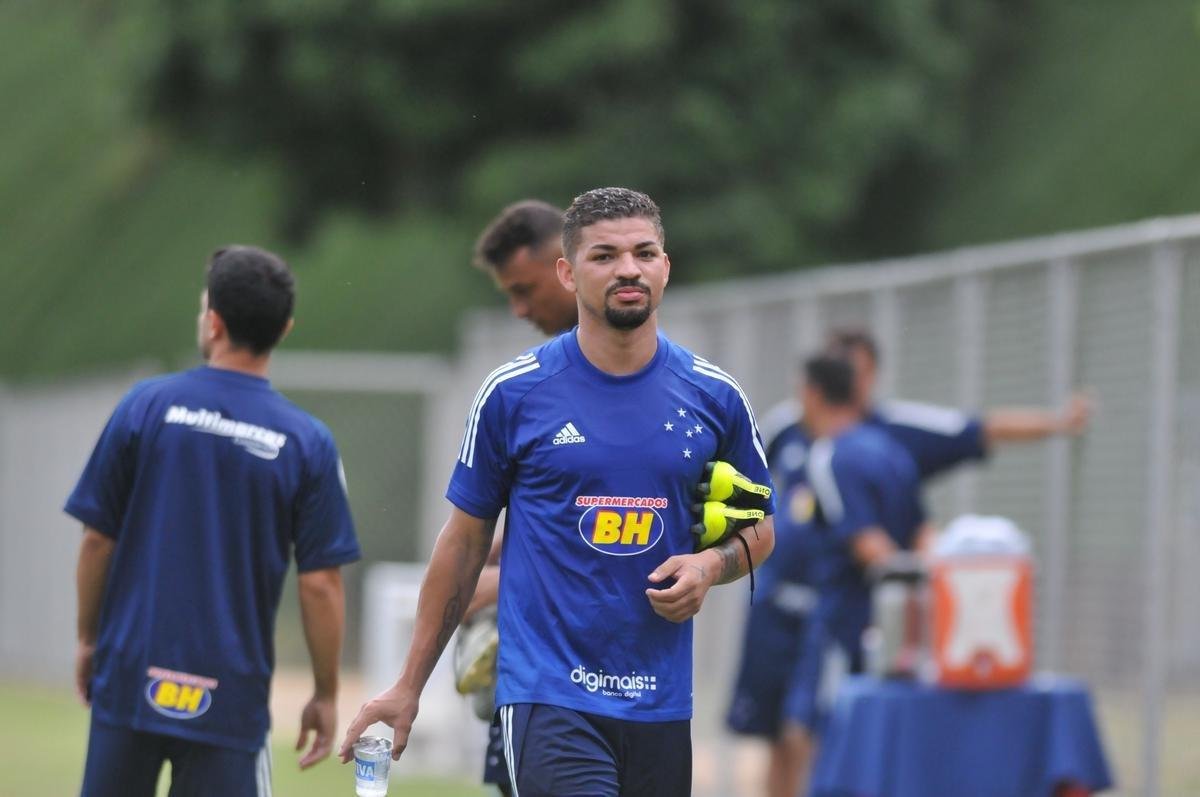 Fotos do terceiro treino do Cruzeiro na Toca da Raposa II (crdito: Alexandre Guzanshe/EM D.A Press)