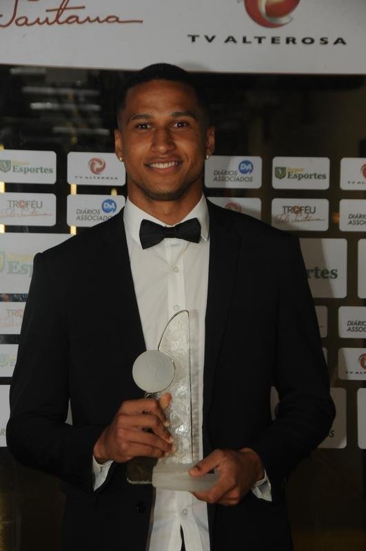 Trofu Tel Santana teve a 17 edio e premiou destaques do esporte mineiro em cerimnia no Mineiro