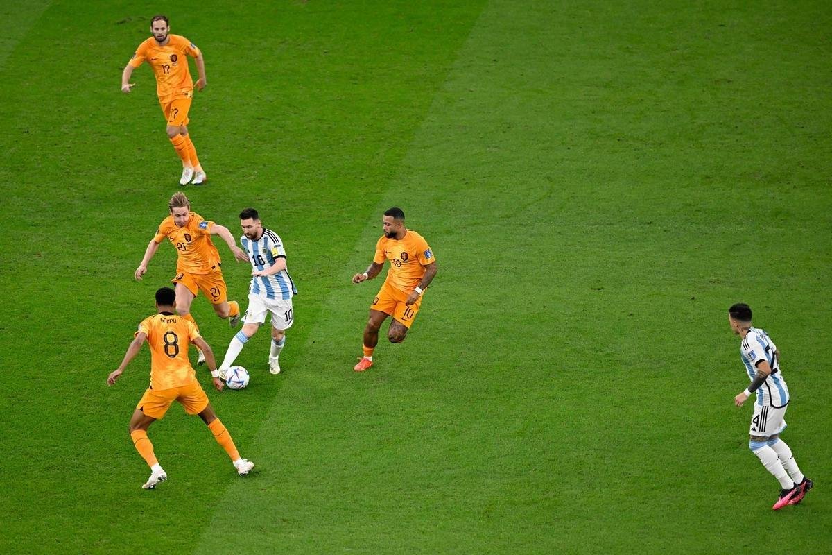 Fotos do jogo entre Holanda e Argentina, pelas quartas de final da Copa do Mundo do Catar