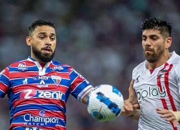 Partida de volta das oitavas de final será realizada nesta quinta-feira (7), às 21h30, no Estádio Jorge Luis Hirschi, em Buenos Aires, na Argentina