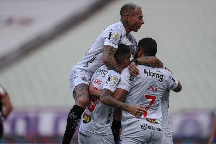 Fotos do jogo entre Fortaleza e Atlético, pela 20ª rodada da Série A, no Castelão