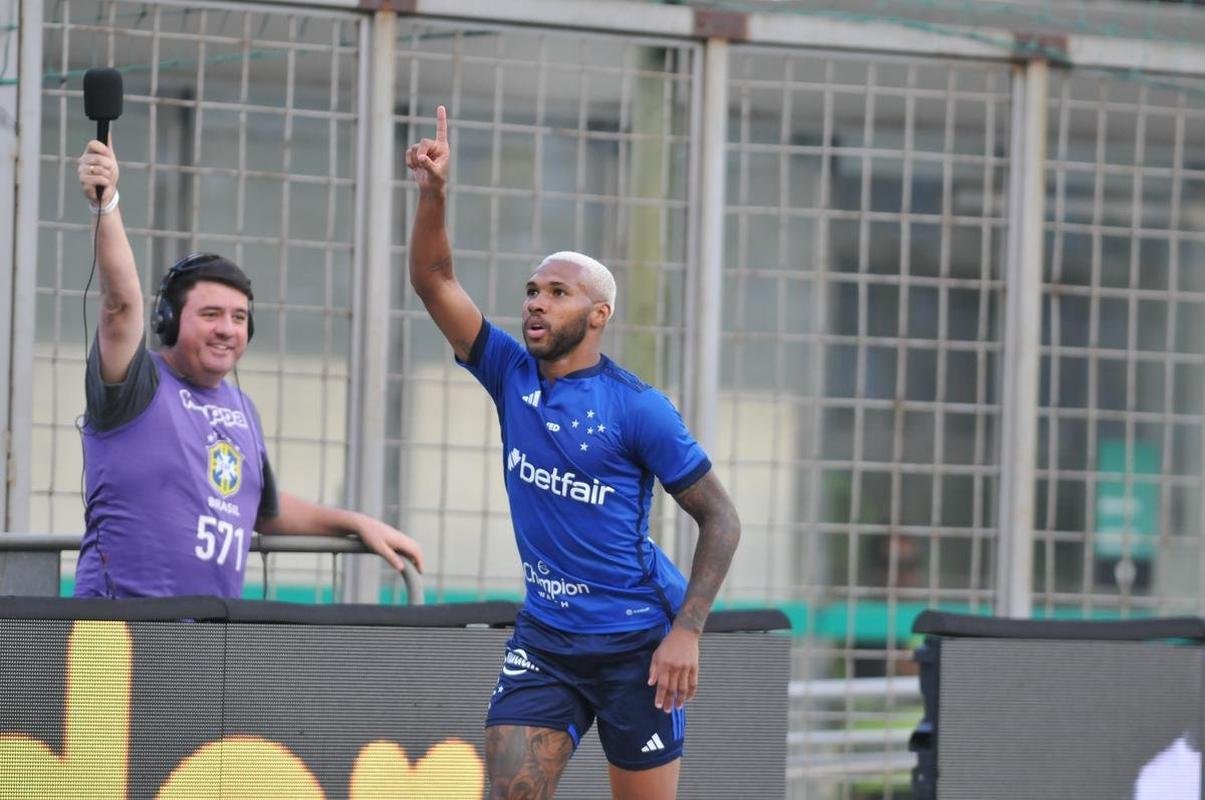 Cruzeiro x Santos: fotos do jogo no Independncia pela quarta rodada do Campeonato Brasileiro