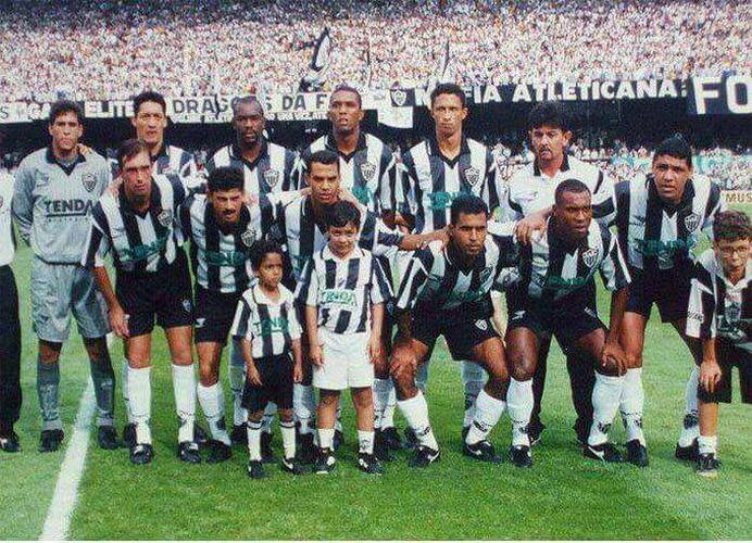 Copa Conmebol de 1998 - O Atlético perdeu a semifinal de 1998 para o Rosario Central, da Argentina. No primeiro jogo, em BH, empate por 1 a 1. Na Argentina, o Galo foi derrotado por 1 a 0.