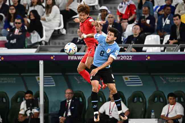 Uruguai revitalizado estreia na Copa do Mundo contra a Coreia