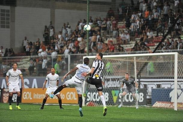 Fotos do jogo entre Atltico e Grmio