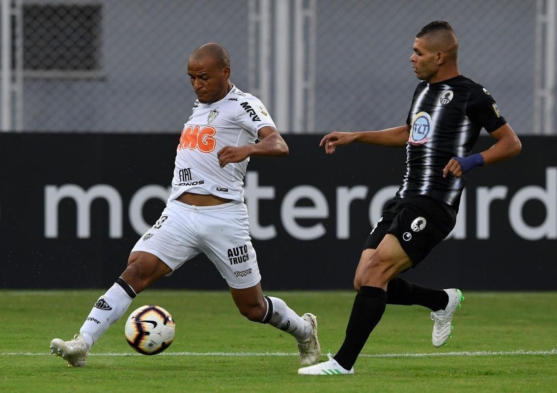 Atltico abriu 2 a 0 sobre o Zamora no primeiro tempo, com dois gols de Alerrandro