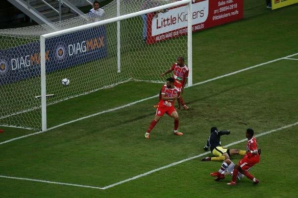 Tricolor do Arruda enfrenta Cavalo de Aço, na Arena de Pernambuco, em partida válida pela 15ª rodada da Série C