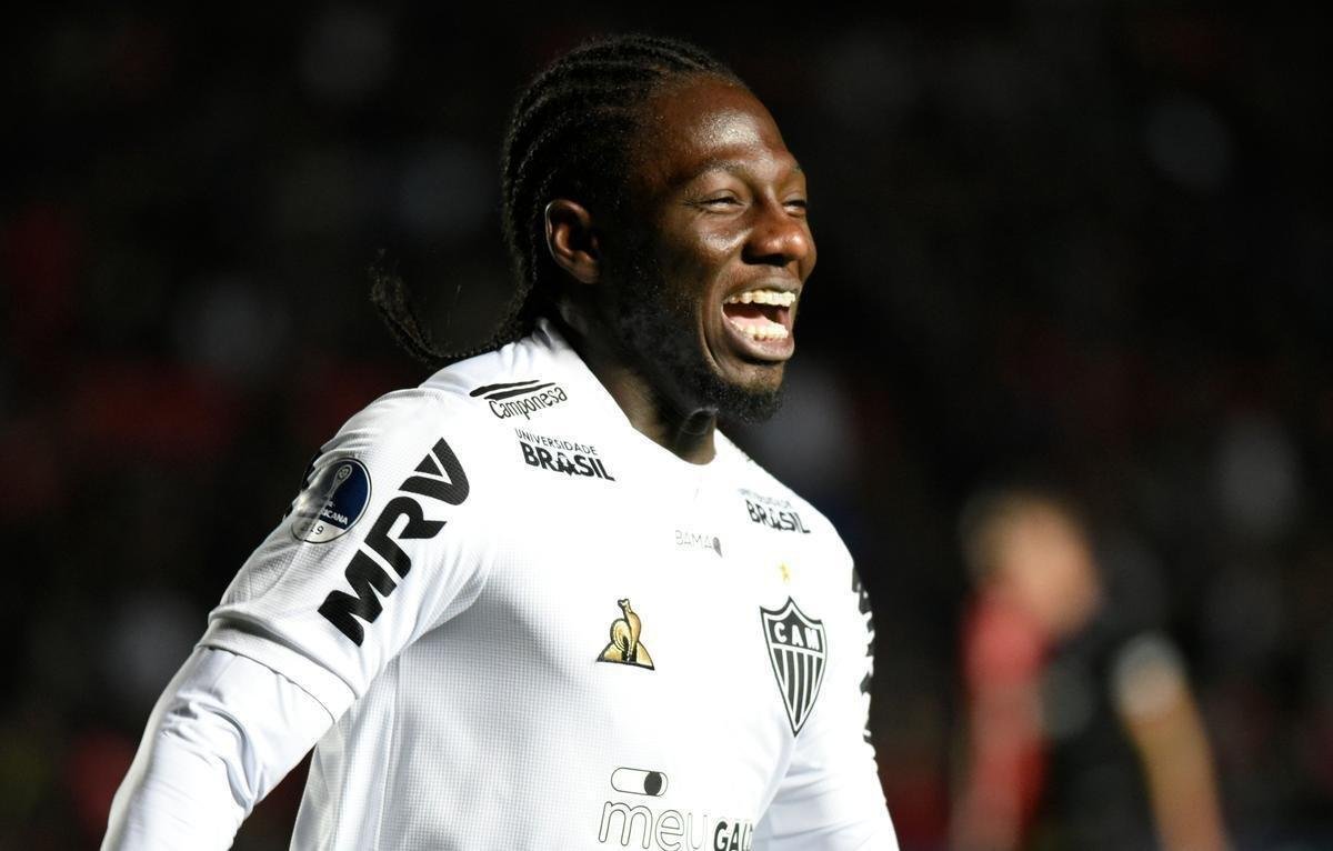 Fotos do jogo entre Colon e Atltico, no Estdio Cemitrio dos Elefantes, em Santa F, na Argentina, pela ida da semifinal da Copa Sul-Americana. Char marcou o gol do Galo no primeiro tempo.