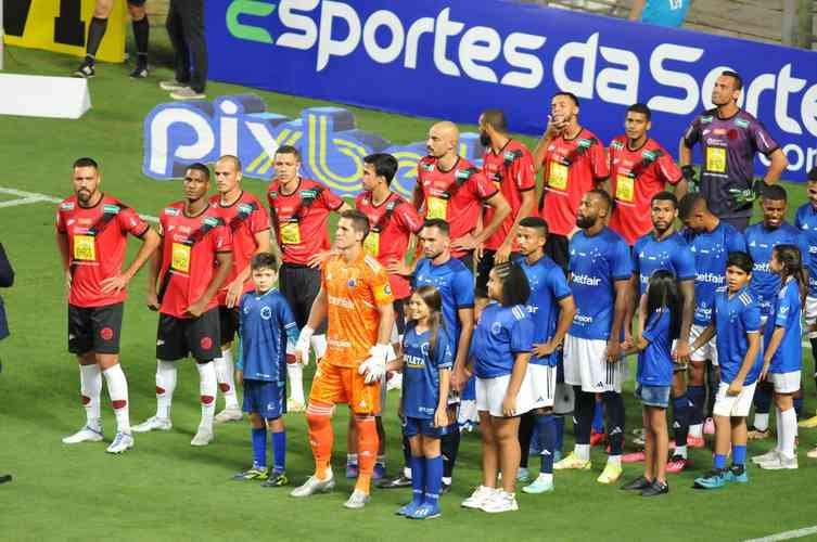 Cruzeiro x Pouso Alegre: fotos do jogo no estdio Independncia, em Belo Horizonte, pelo Campeonato Mineiro