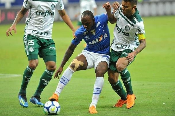 Fotos do segundo tempo de Cruzeiro e Palmeiras, no Mineiro, pelo Brasileiro