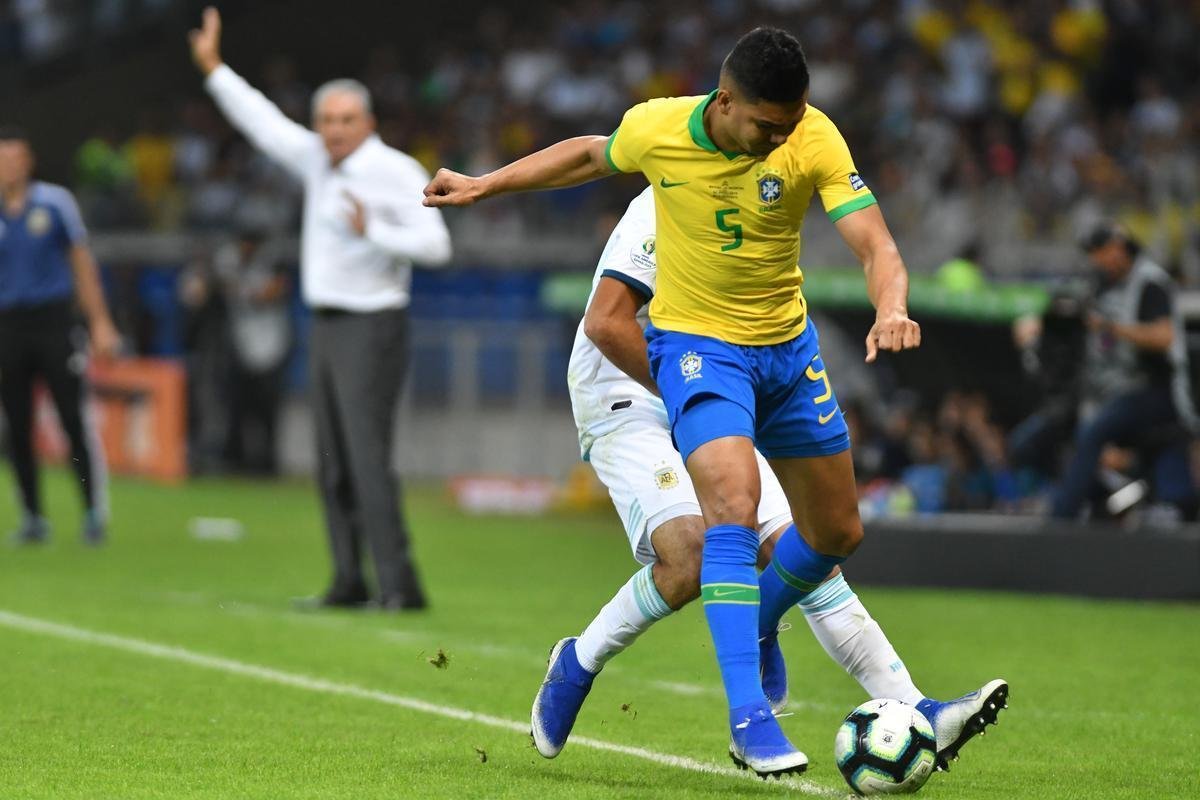 Fotos da vitria do Brasil sobre a Argentina, por 2 a 0, no Mineiro, pela semifinal da Copa Amrica; Gabriel Jesus e Firmino marcaram os gols da seleo em BH