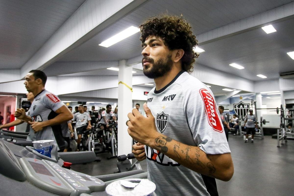 Veja fotos dos jogadores do Atltico no dia da reapresentao