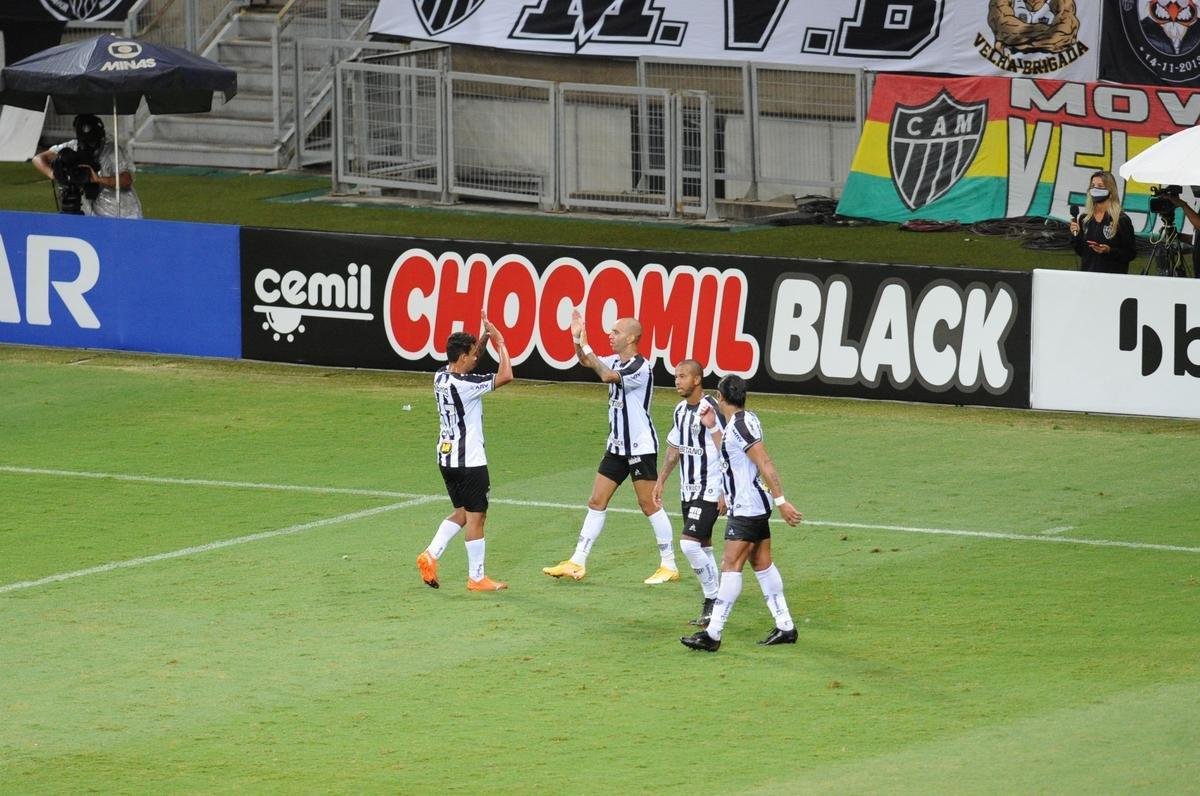 Tardelli fechou a vitria do Atltico sobre o Uberlndia por 4 a 0