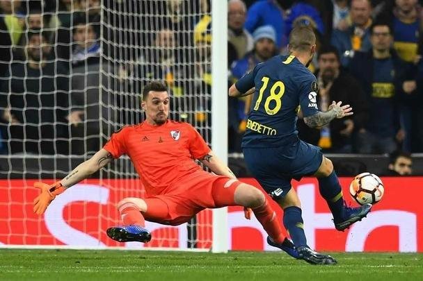 Benedetto marcou o gol do Boca Juniors sobre o River Plate na final da Libertadores, em Madri