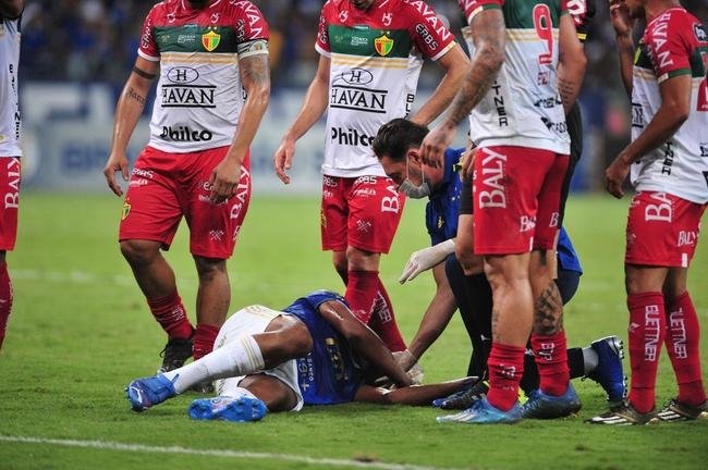 Fotos da partida entre Cruzeiro e Brusque, no Mineiro, em BH, pela 35 rodada da Srie B do Brasileiro