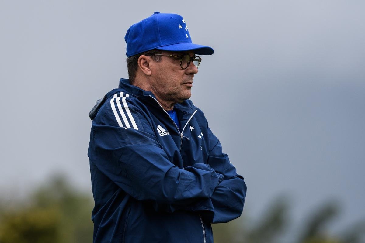 Fotos do treino do Cruzeiro desta segunda-feira (18/10)