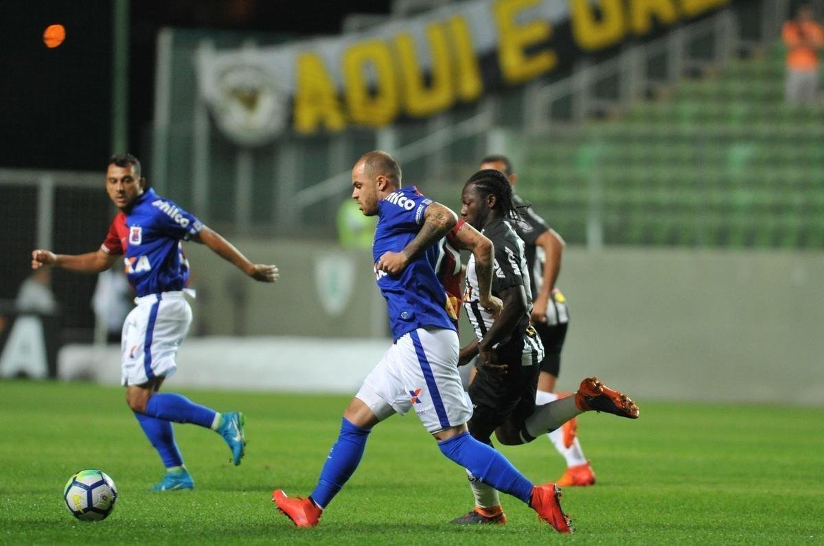 Duelo entre Atltico e Paran, no Independncia, vale pela 15 rodada do Campeonato Brasileiro