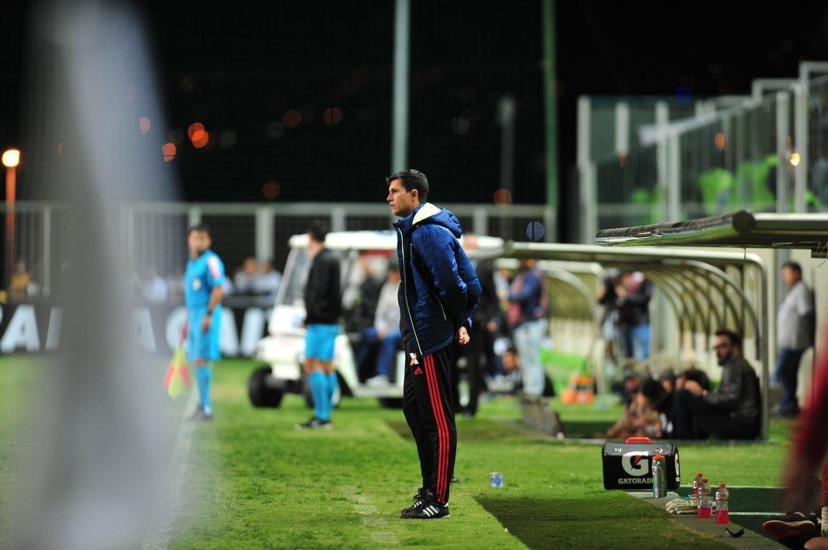 Galo pressionou no segundo tempo, mas levou gol em contragolpe: verton Ribeiro fez aps passe de Vincius Jnior: 1 a 0 Flamengo