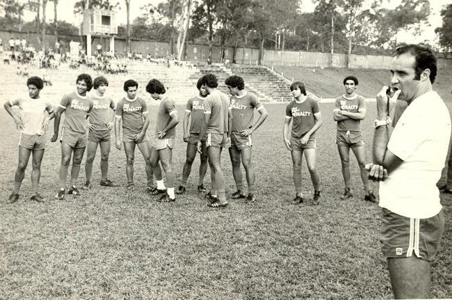 Procpio Cardoso teve trs passagens como tcnico do Cruzeiro (1978, 1981 e 1986).