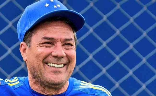 Cruzeiro venceu o Vasco nesta quarta-feira e garantiu o acesso  Srie A