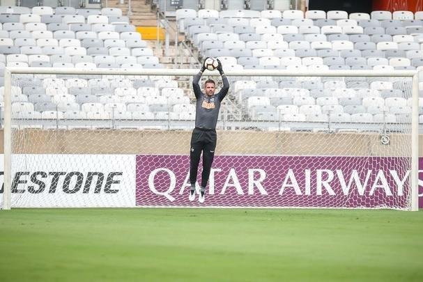 Levir Culpi comanda treino no Mineirão antes da estreia no Grupo E da Libertadores