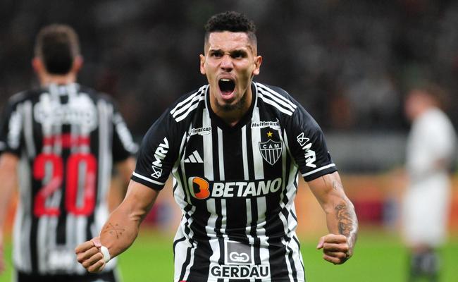 Paulinho foi decisivo no duelo entre Atlético-MG e Corinthians pela Copa do Brasil