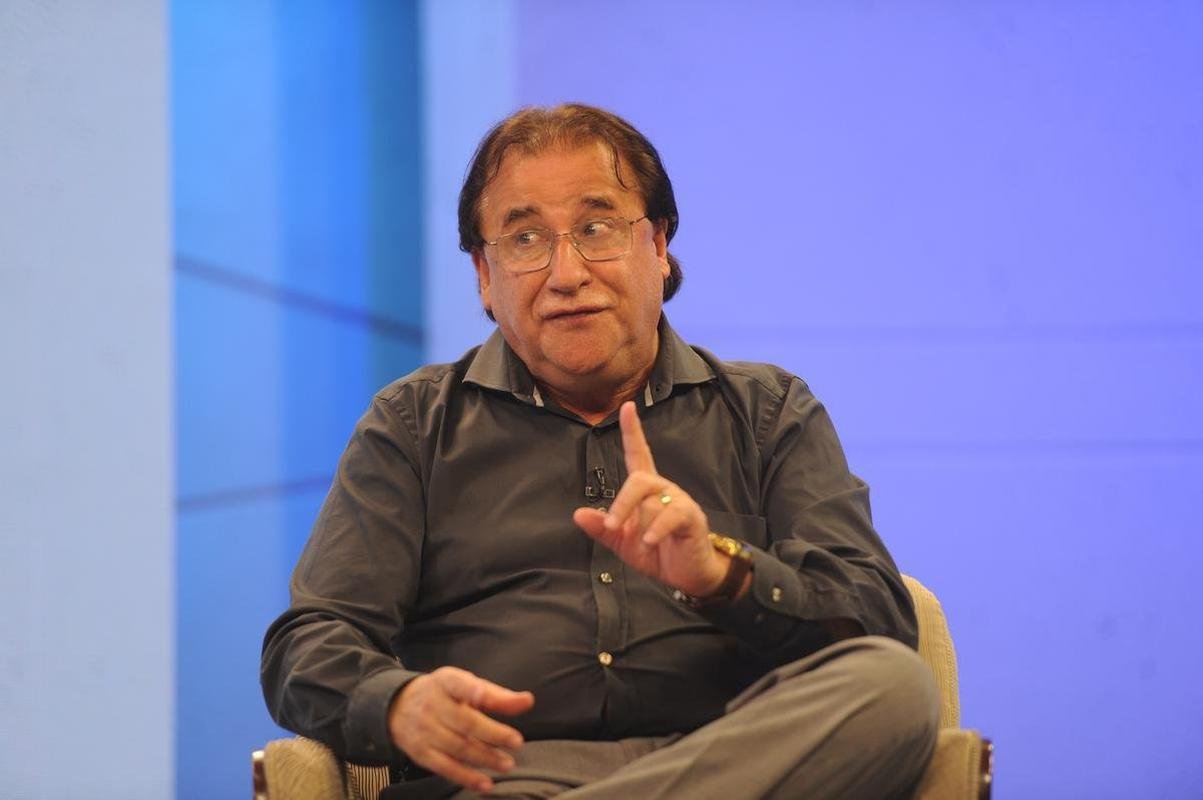 Ex-candidato a presidente do Atltico, Fabiano Cazeca (Patriota) no conseguiu se eleger deputado federal por Minas Gerais. Recebeu 15.029 votos.
