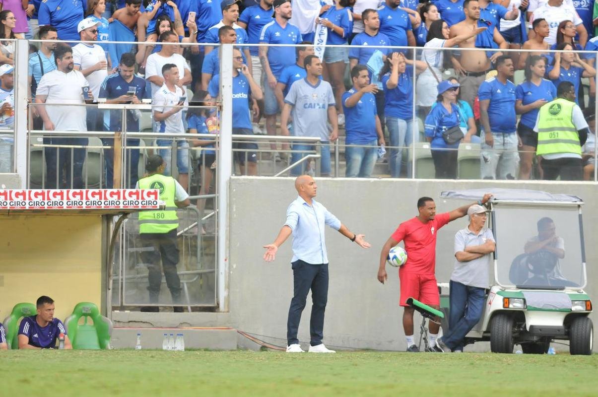 Cruzeiro x Santos: fotos do jogo no Independncia pela quarta rodada do Campeonato Brasileiro